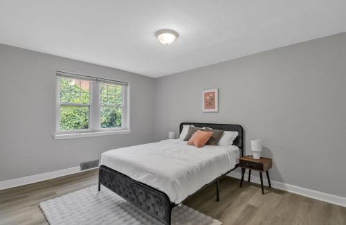 Wynnefield Apartment | Wynnefield 1922-85, 2 Bd Garden Style Apartment