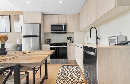 Wynwood Art District Apartment | Wynwood Luxury & Modern Apt