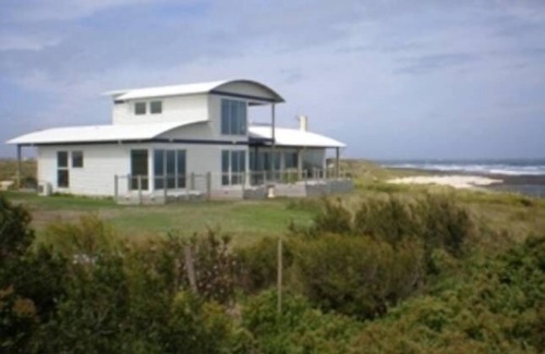 Port Fairy Apartment | Wytonia Beachfront Studio 1