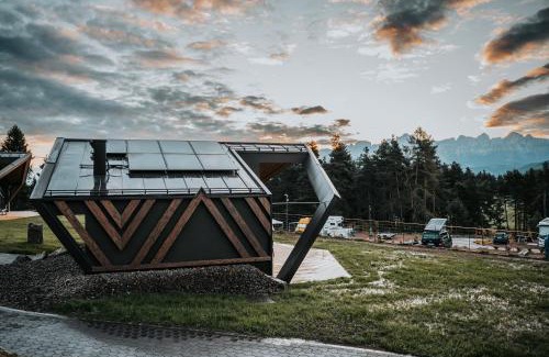 Nova Ponente Ski Chalet | X- Camping