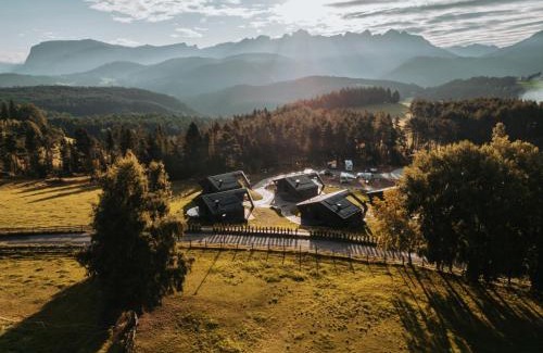 Nova Ponente Ski Chalet | X- Camping