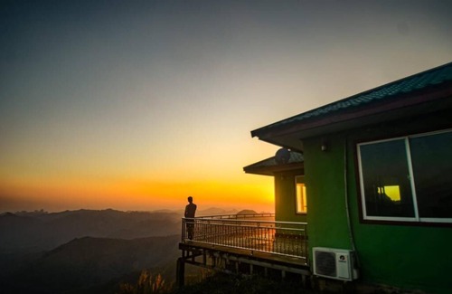 Louangphabang RV Rental | XALAKHAM PHOUKHOUN - Campsite