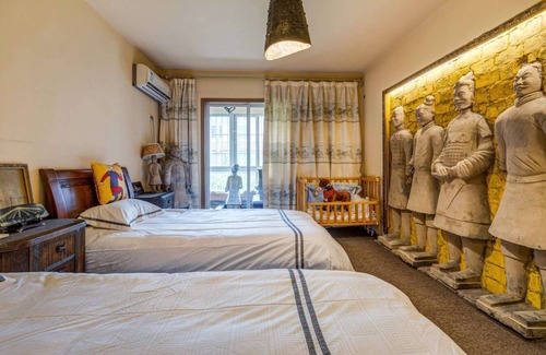 Zhonglou Shangquan Apartment | Xi'An Warriors Apartment