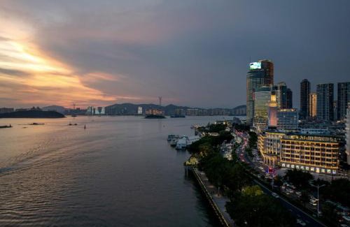 Siming Hotel | Xiamen Lujiang Harbourview Hotel