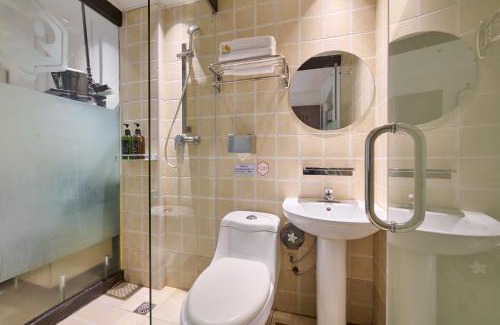 Qiancun Hotel | Xiamen Puyiju Movie Theme Hotel