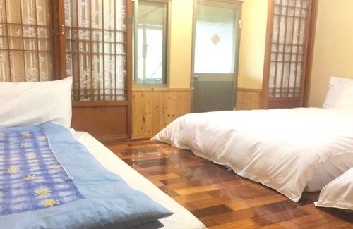 Shitan Bed & Breakfast | Xianshan Homestay