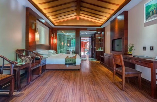 Jinghong Hotel | XiShuangBanNa BaoYu Vaction Hotel