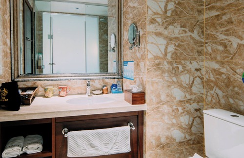 Jinghong Hotel | XiShuangBanNa BaoYu Vaction Hotel