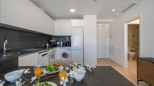 Palma-Palmilla Apartment | XPCE Urban 17 Malaga Skyline - Parking Free