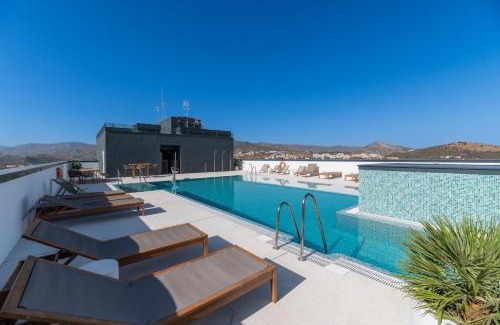 Palma-Palmilla Apartment | XPCE Urban 17 Malaga Skyline - Parking Free