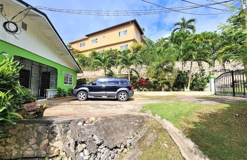 Epworth Apartment | Xpress Vacations Lifestyle