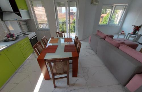 Bitola Apartment | XXL APARTMENTS CiTY CENTAR 1