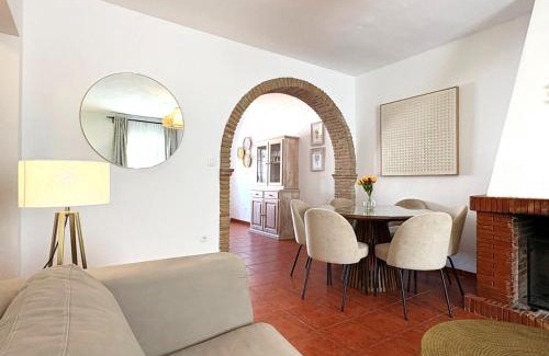 El Colmenar House | XXVIII- La Casa De Las Flores