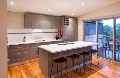 Quindalup House | XYZ Holiday Home