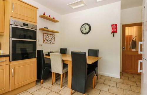 Gallt Y Foel House | Y BERTH, family friendly, country holiday cottage in Llanberis