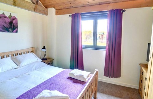 Caersws House | Y Beudy in the beautiful Llandinam