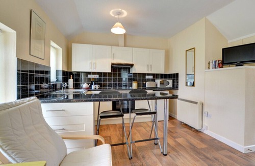 Llangeler House | Y Bwthyn - One Bedroom House, Sleeps 2