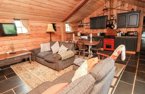 Pontfadog Cottage | Y Caban