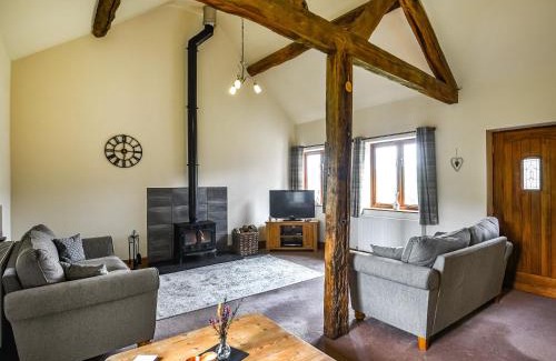 Pennant Melangell House | Y Dderwen