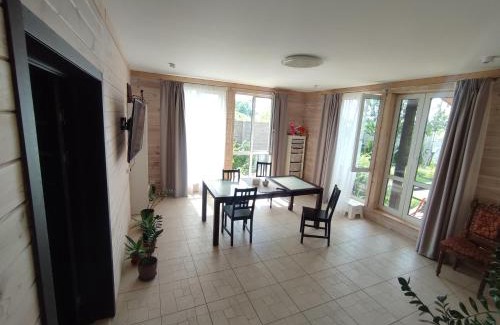 Kyiv Oblast House | Y GuestHouse Litky