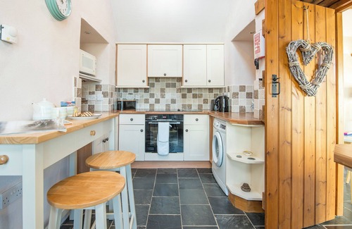 Newport Cottage | Y Sied, Holiday Cottage Newport, Sleeps 2, 1 bedrooms, bathrooms