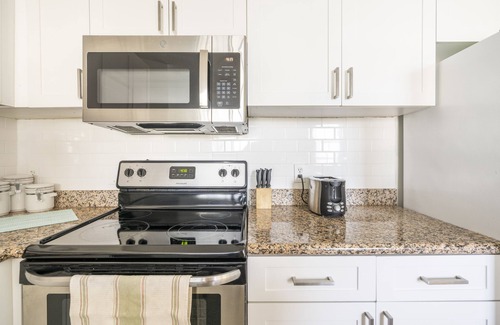 Aventura Condo | Yacht Club at Aventura. Amazing Water View, Newly renovated