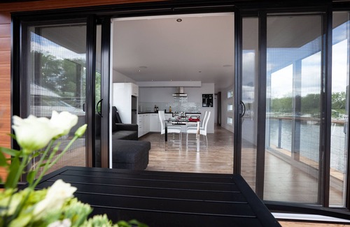 Mauricie House | Yacht Club de Trois-Rivières 1 - Maison flottante