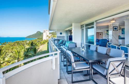 Hamilton Island Apartment | Yacht Harbour Tower 5 - Oceanviews, buggy and private lift access and valet service