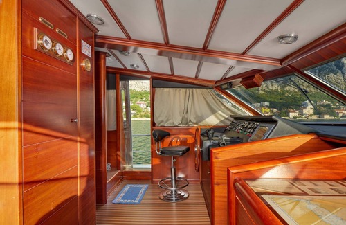 Dobrota Boat Rental | Yacht Primorka with private sea pier
