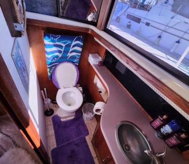 Edgewood Boat Rental | Yacht Rental