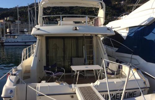 Alpes-Maritimes Boat Rental | Yacht Summertime 3 Bedrooms