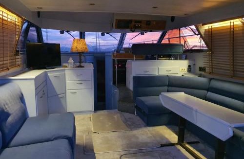 Heraklion Boat Rental | Yacht ZEN