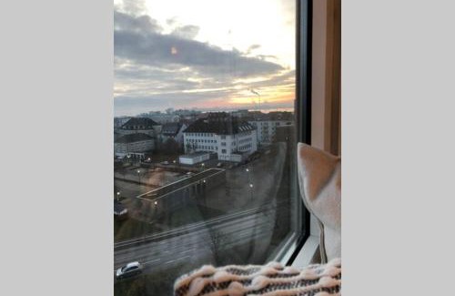 North Geestemund Apartment | Yachtpanorama Weser und Yachthafenblick 1 Zi 7OG