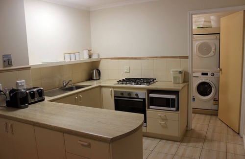 Cowes Villa | Yackataya at Cowes - Two Bedroom Villa, Sleeps 5