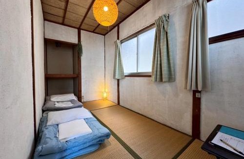 Kita Ward House | Yadokari House