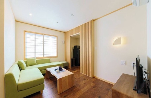 Asakusa Apartment | Yadoya Suzume 53m2 semidouble beds 3 futonsJ/Taito-ku Tokyo