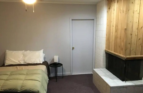 Yakima House | Yakima Pool House
