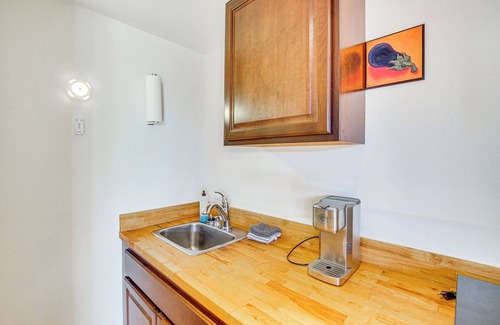 Yakima Apartment | Yakima Wine Country Retreat w/Scenic Valley Views