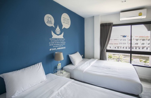 Arun Amarin Hotel | Yaks House Hostel