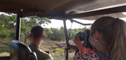Yodakandiya Boat Rental | Yala safari jeep tours