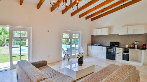Constantia House | Yalwa house