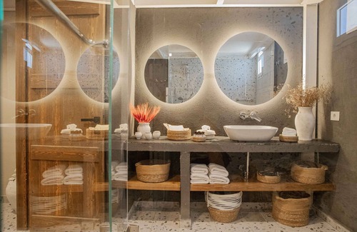 Enfeh Bed & Breakfast | Yam Suites