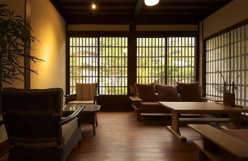 Hitoegane House | Yamaboushi