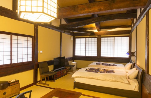 Hitoegane House | Yamaboushi