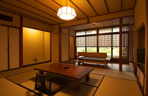 Hitoegane House | Yamaboushi