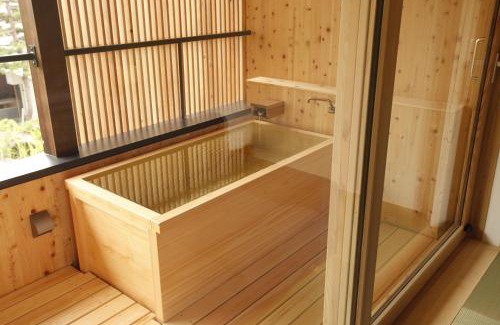 Nanyo Hotel | Yamagata The Takinami