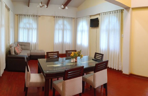 Sangarara House | Yanampampa Lodge
