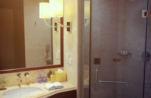 Tinghu Qu Hotel | Yancheng Shuicheng Hotel