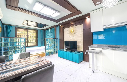 Hongcheon House | Yangpyeong Flower Caravan Pension