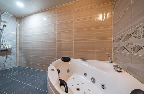 Yangsan Hotel | Yangsan Candeo Hotel